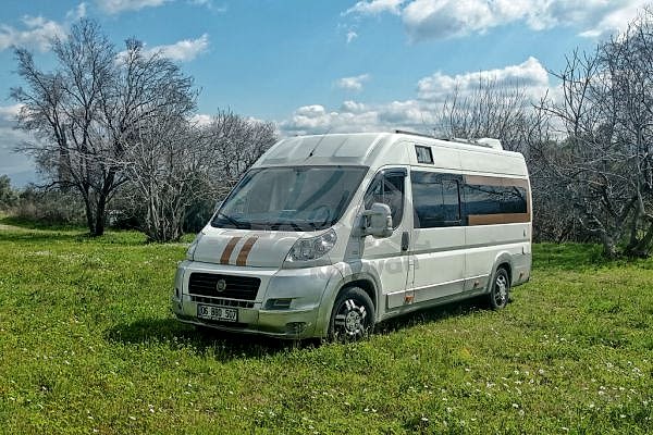 2020 Built 3 Person, Rental Campervan #1259