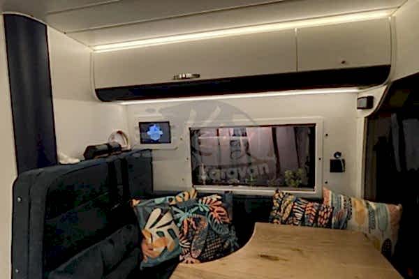 2022 Built 3 Person, Rental Campervan #1298