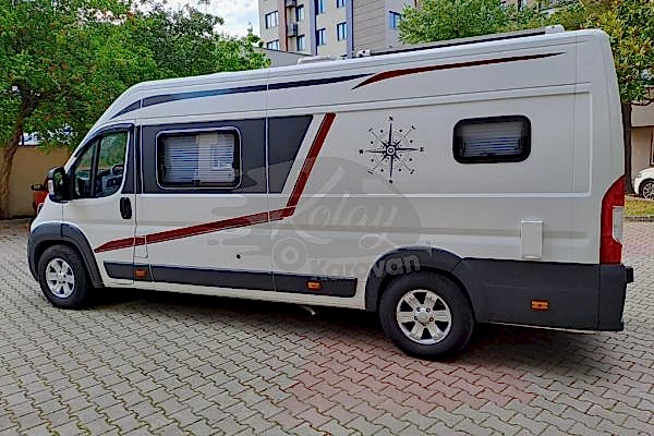 2022 Built 4 Person, Rental Campervan #1333