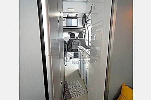 2022 Built 4 Person, Rental Campervan #1406