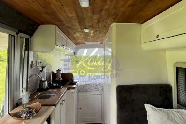 2021 Built 3 Person, Rental Campervan #1492